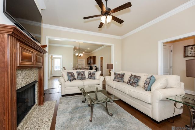 3648 Union Dr, Addis, LA 70710