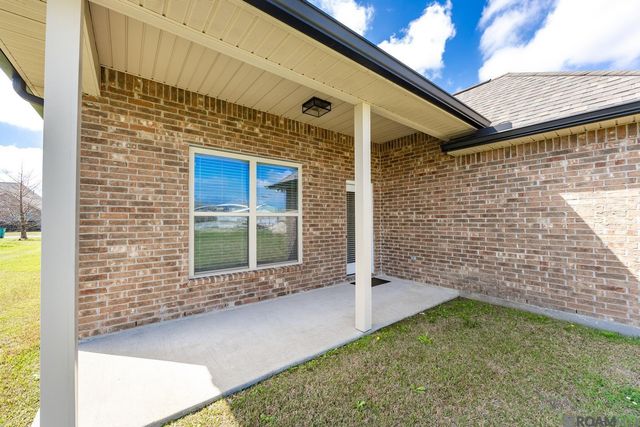 3648 Union Dr, Addis, LA 70710