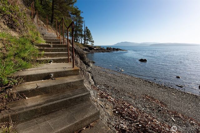 702 San Juan Drive, San Juan Island, WA 98250