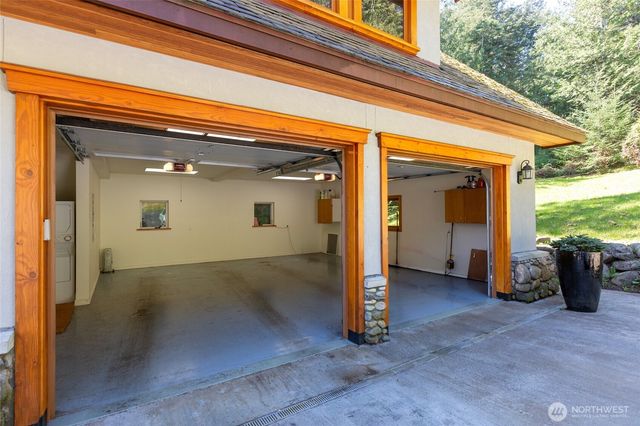 702 San Juan Drive, San Juan Island, WA 98250