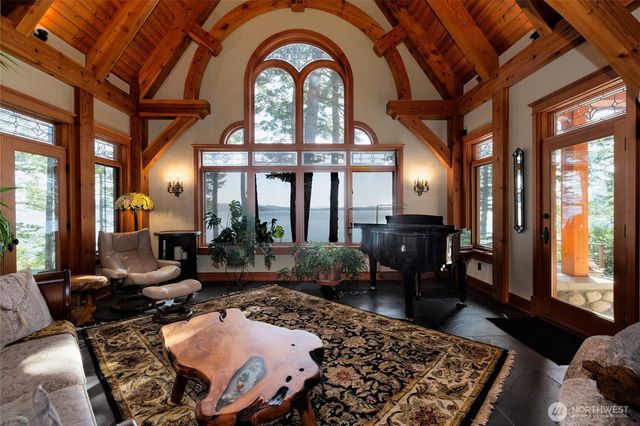 702 San Juan Drive, San Juan Island, WA 98250
