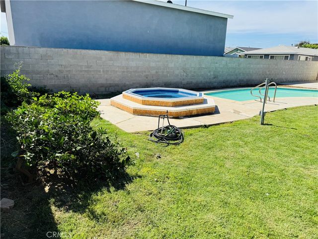 1632 W 221st, Torrance, CA 90501