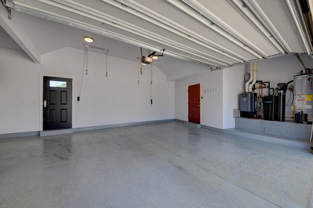 2204 Via Granada Place NW, Albuquerque, NM 87104