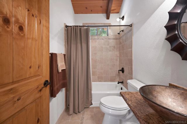 27720 Saunders Meadow Rd, Idyllwild, CA 92549