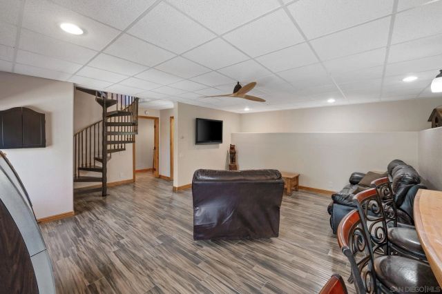 27720 Saunders Meadow Rd, Idyllwild, CA 92549