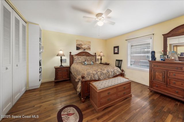 927 N Colonial Court 33, Indian Harbour Beach, FL 32937