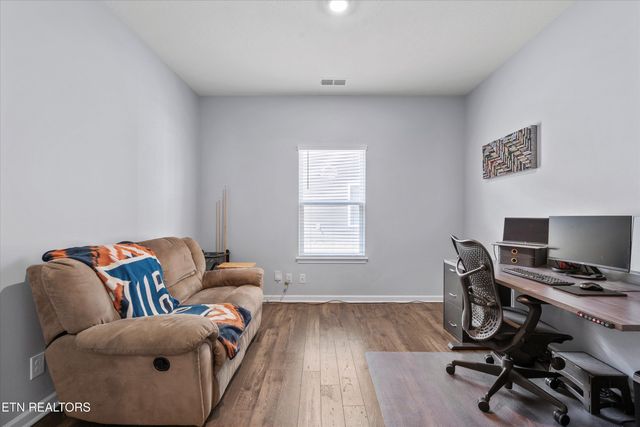 513 Cedar Park Drive, Loudon, TN 37774