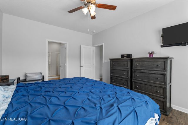 513 Cedar Park Drive, Loudon, TN 37774