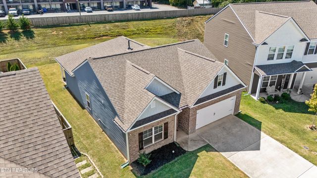 513 Cedar Park Drive, Loudon, TN 37774