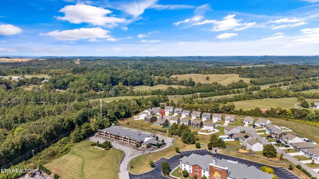 513 Cedar Park Drive, Loudon, TN 37774