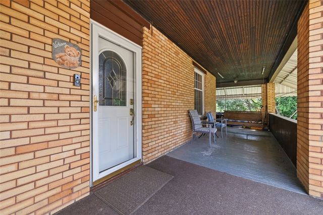 1715 Crosby Ave, Beechview, PA 15216