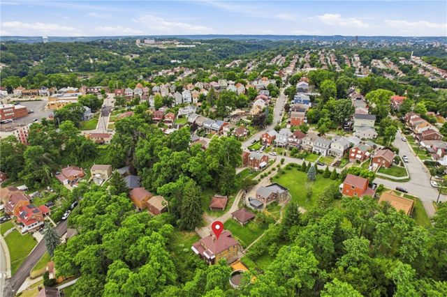 1715 Crosby Ave, Beechview, PA 15216
