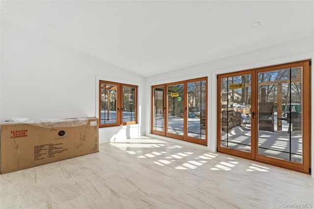 719 Wilmot Road, Scarsdale, NY 10583