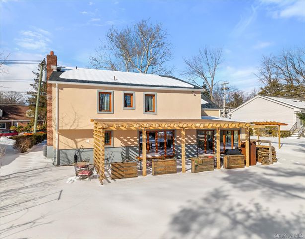 719 Wilmot Road, Scarsdale, NY 10583