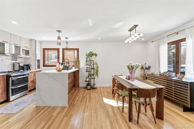 719 Wilmot Road, Scarsdale, NY 10583