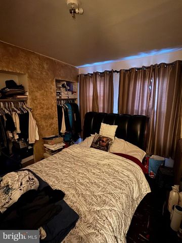 5221 CEDAR AVE, Philadelphia, PA 19143