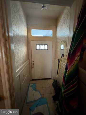 5221 CEDAR AVE, Philadelphia, PA 19143