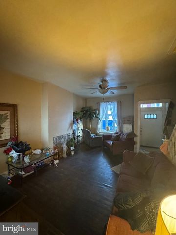5221 CEDAR AVE, Philadelphia, PA 19143