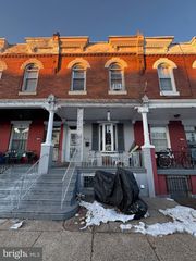 5221 CEDAR AVE, Philadelphia, PA 19143