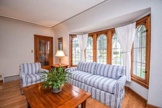 2941 N 75th STREET, Milwaukee, WI 53210