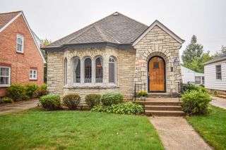 2941 N 75th STREET, Milwaukee, WI 53210