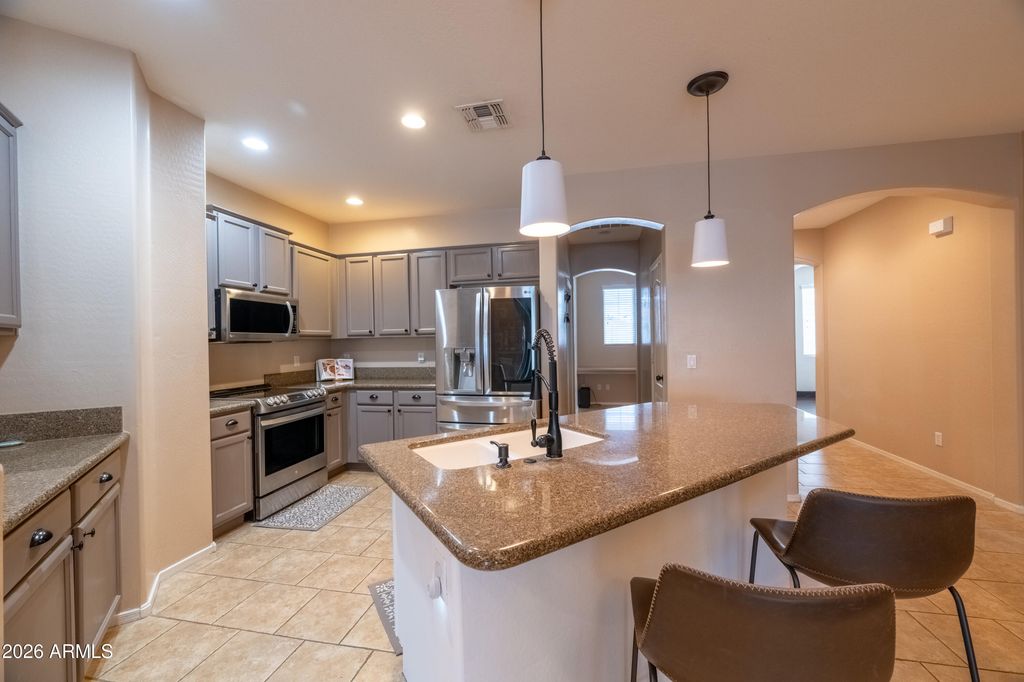 Image 22 of property listing at 7579 E GLOBEMALLOW Lane, Gold Canyon, AZ 85118