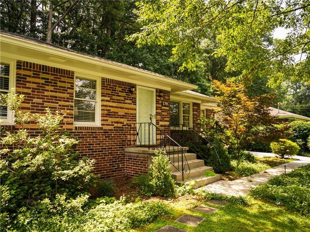 579 N Superior Avenue, Decatur, GA 30033