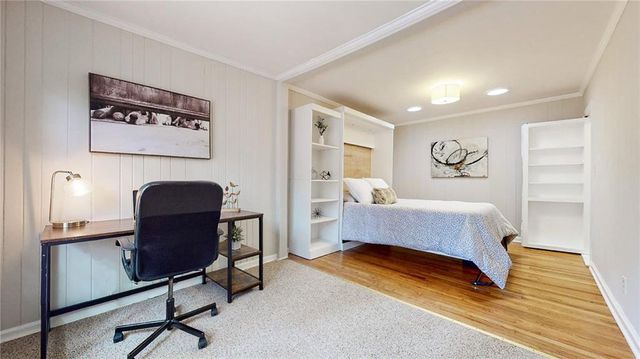 579 N Superior Avenue, Decatur, GA 30033