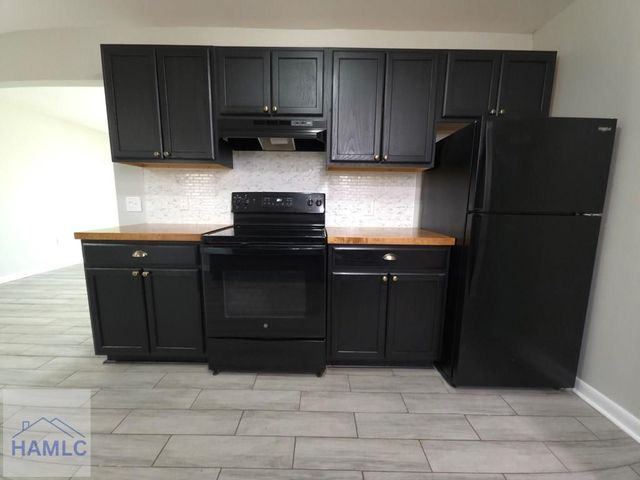 981 White Circle, Hinesville, GA 31313