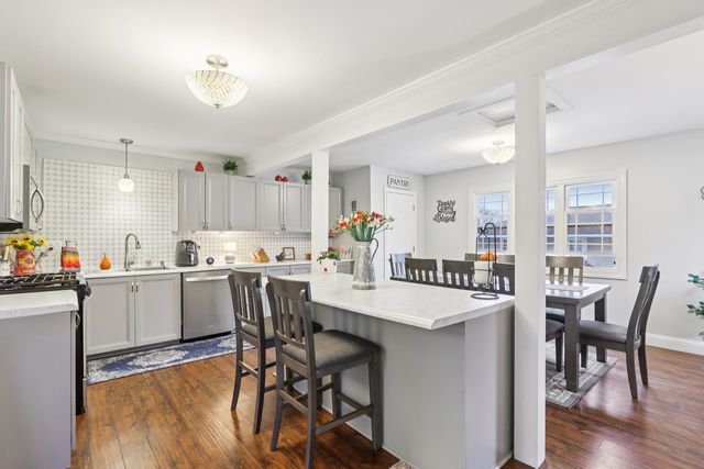 6241 237th Avenue, Salem, WI 53168