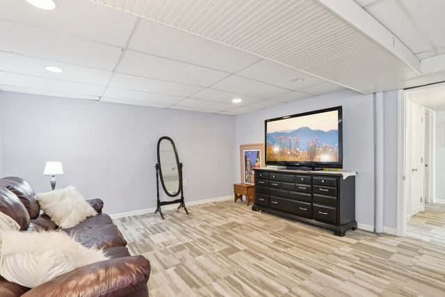 6241 237th Avenue, Salem, WI 53168