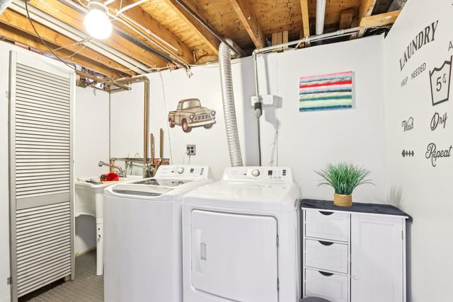 6241 237th Avenue, Salem, WI 53168