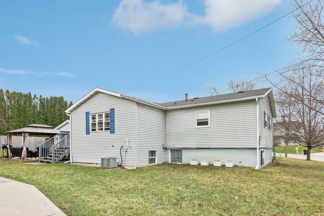 6241 237th Avenue, Salem, WI 53168