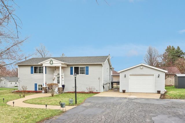 6241 237th Avenue, Salem, WI 53168