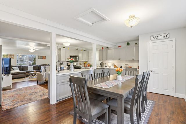 6241 237th Avenue, Salem, WI 53168