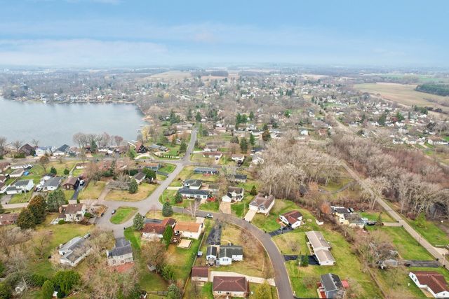 6241 237th Avenue, Salem, WI 53168