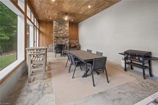 1818 Rocky Cove Lane, Denton, NC 27239
