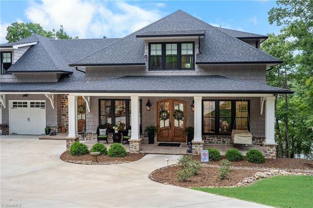 1818 Rocky Cove Lane, Denton, NC 27239
