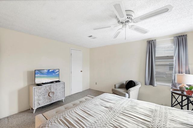 827 TANGERINE WOODS BOULEVARD, Englewood, FL 34223