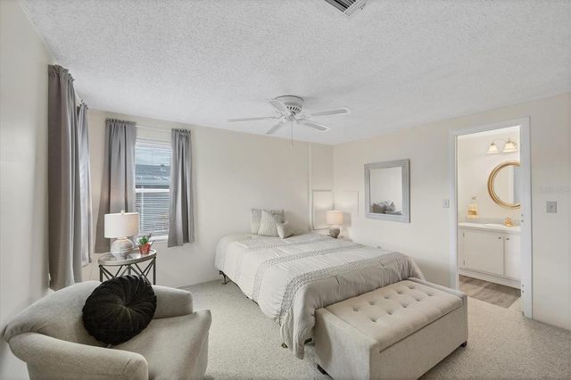 827 TANGERINE WOODS BOULEVARD, Englewood, FL 34223