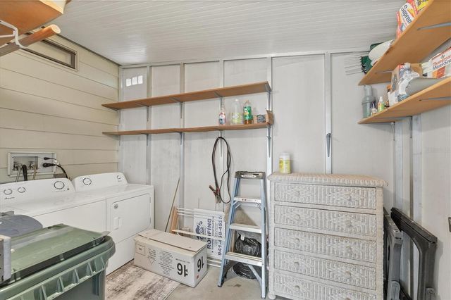 827 TANGERINE WOODS BOULEVARD, Englewood, FL 34223