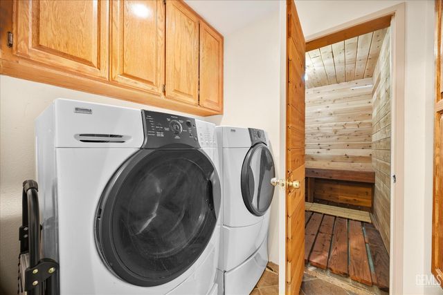 24930 Paramount Drive, Tehachapi, CA 93561