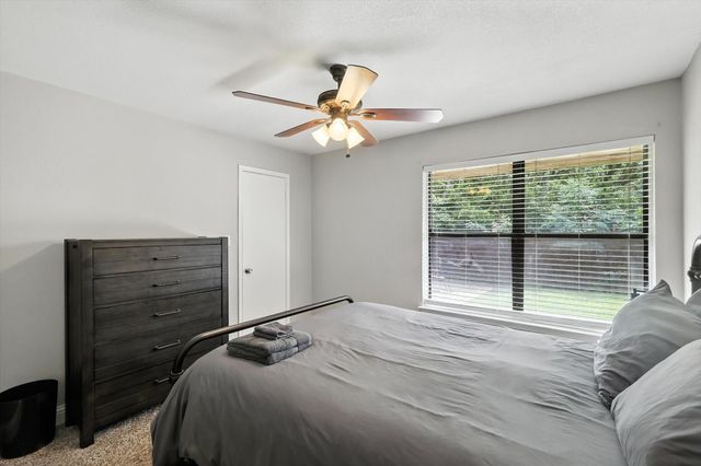 4205 Whitman Lane, Grand Prairie, TX 75052