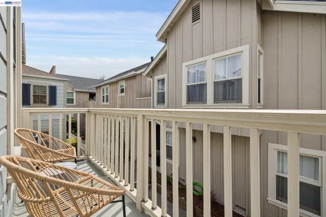 800 Delaware Street 1020, Berkeley, CA 94710
