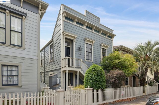 800 Delaware Street 1020, Berkeley, CA 94710