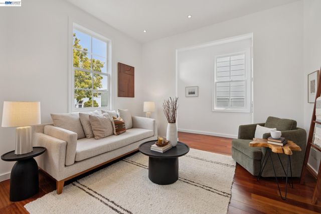 800 Delaware Street 1020, Berkeley, CA 94710