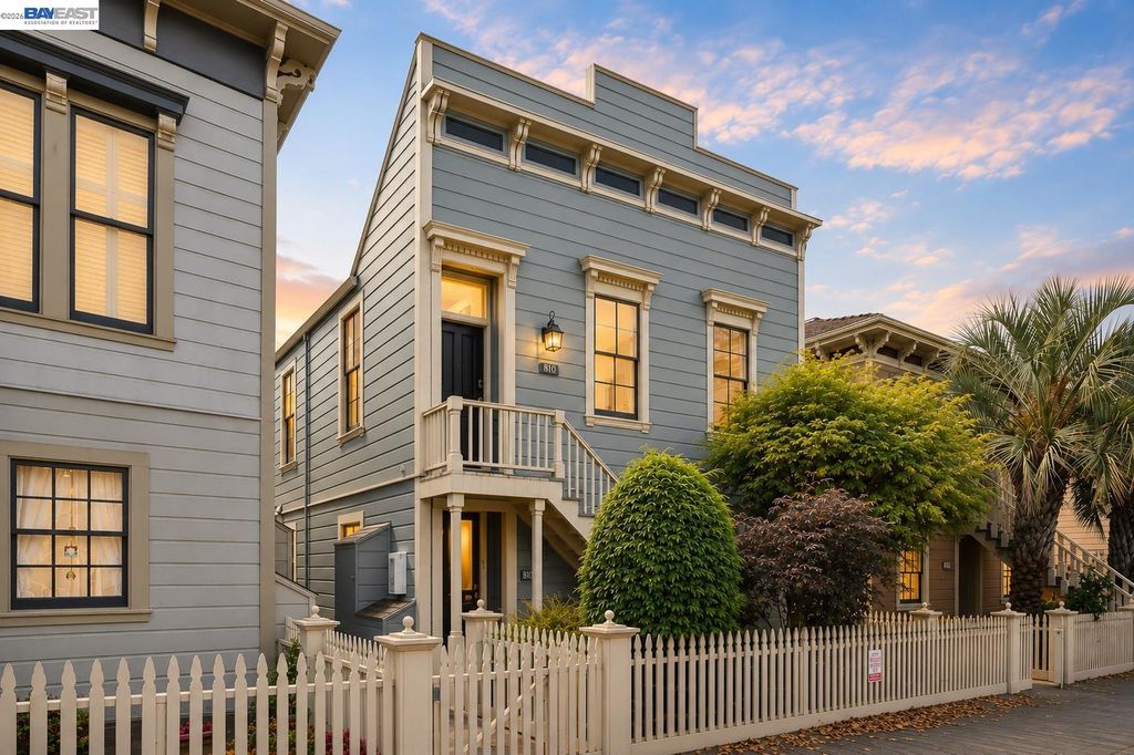 800 Delaware Street 1020, Berkeley, CA 94710