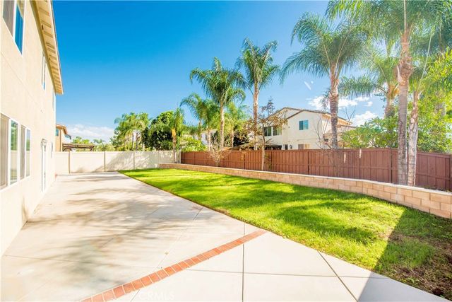 7794 Alderwood Avenue, Eastvale, CA 92880
