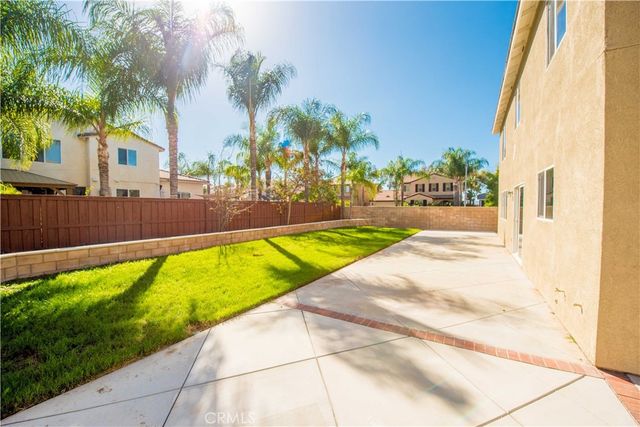 7794 Alderwood Avenue, Eastvale, CA 92880