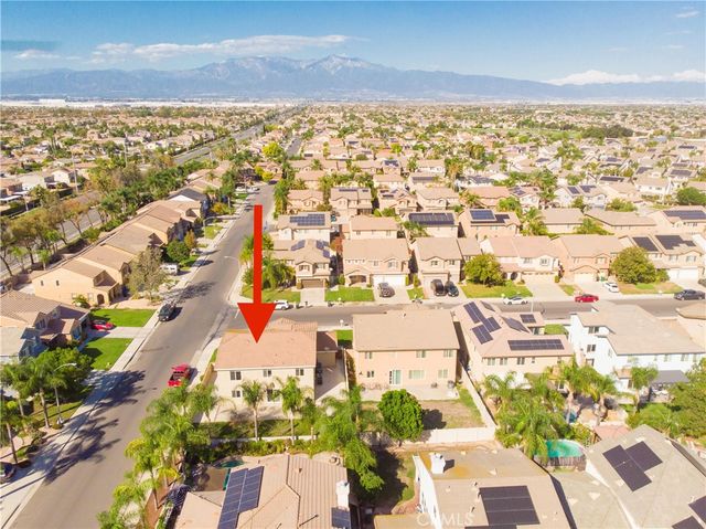7794 Alderwood Avenue, Eastvale, CA 92880